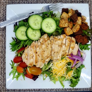 House Salad w/Chicken